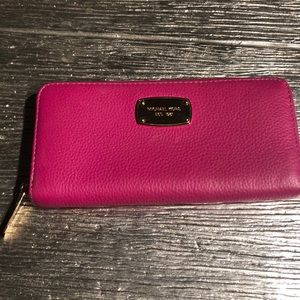 Michael Kors Pink Leather Zipper Wallet